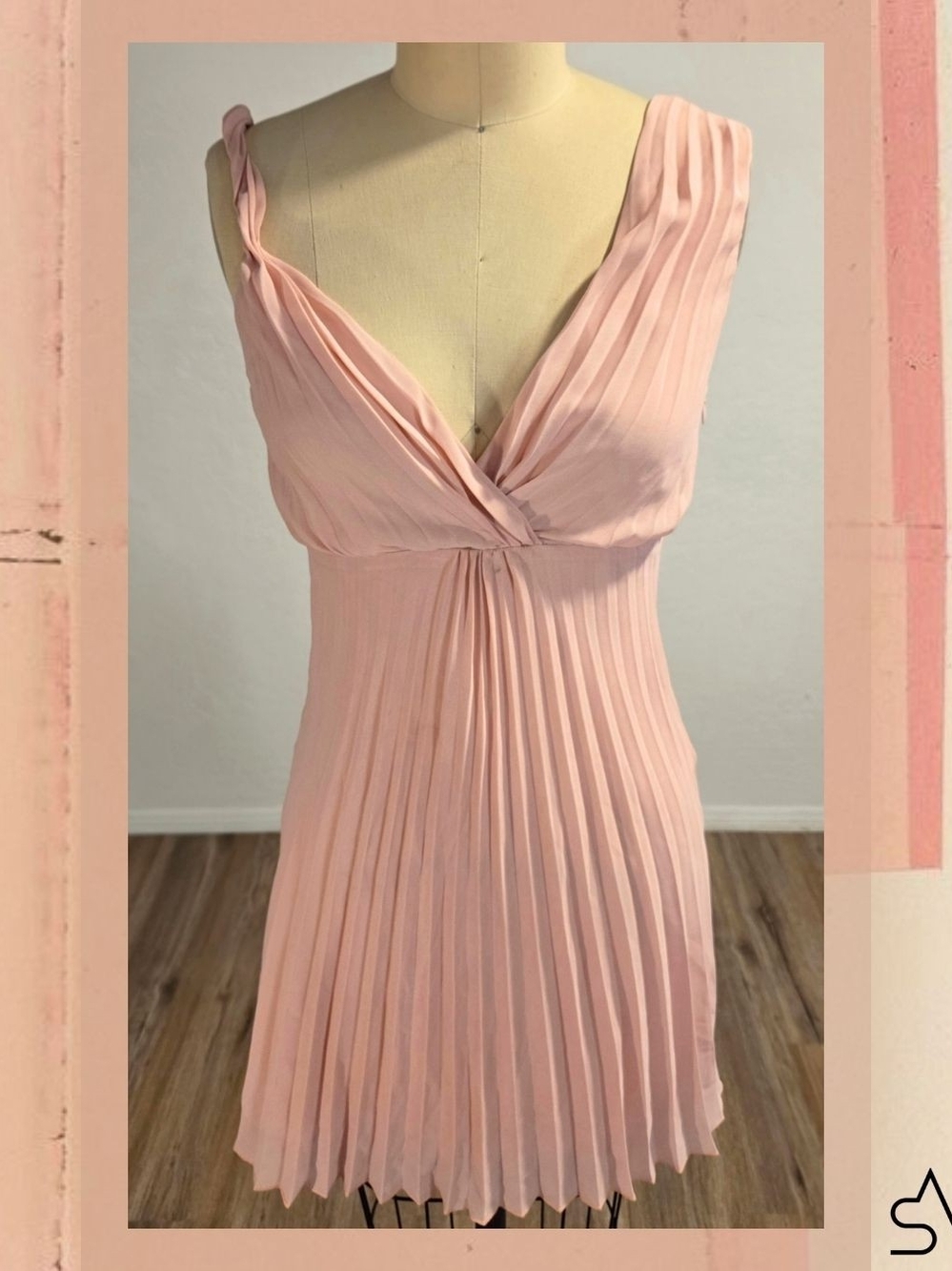BCBGMAXAZRIA Y2K Electric Lovecore Blush Pink Pleated Mini Dress Size 0
